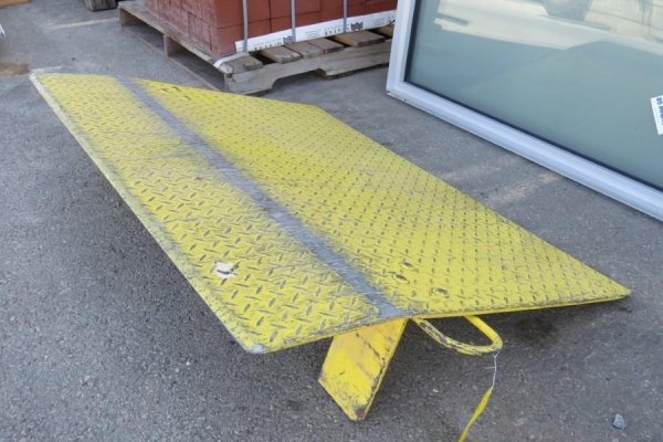 Кракен маркетплейс что там продают